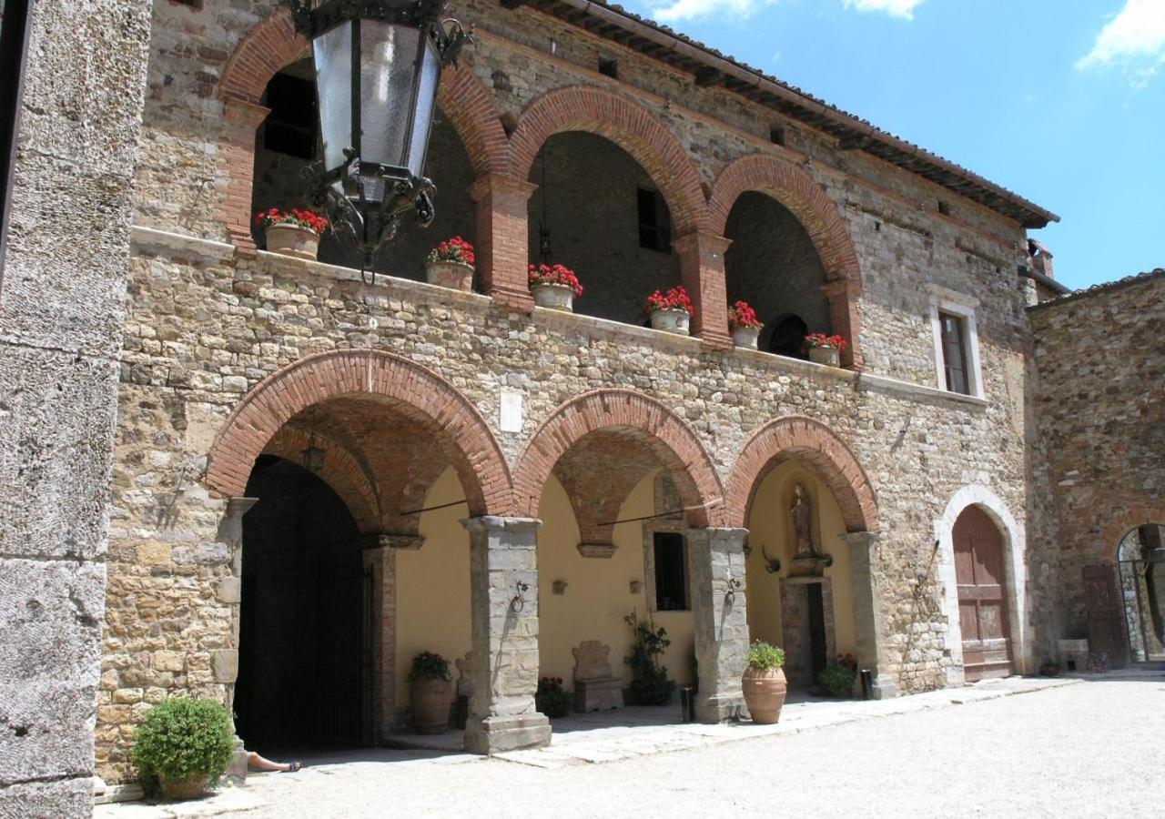 Castello Di Modanella Rapolano Terme Eksteriør billede